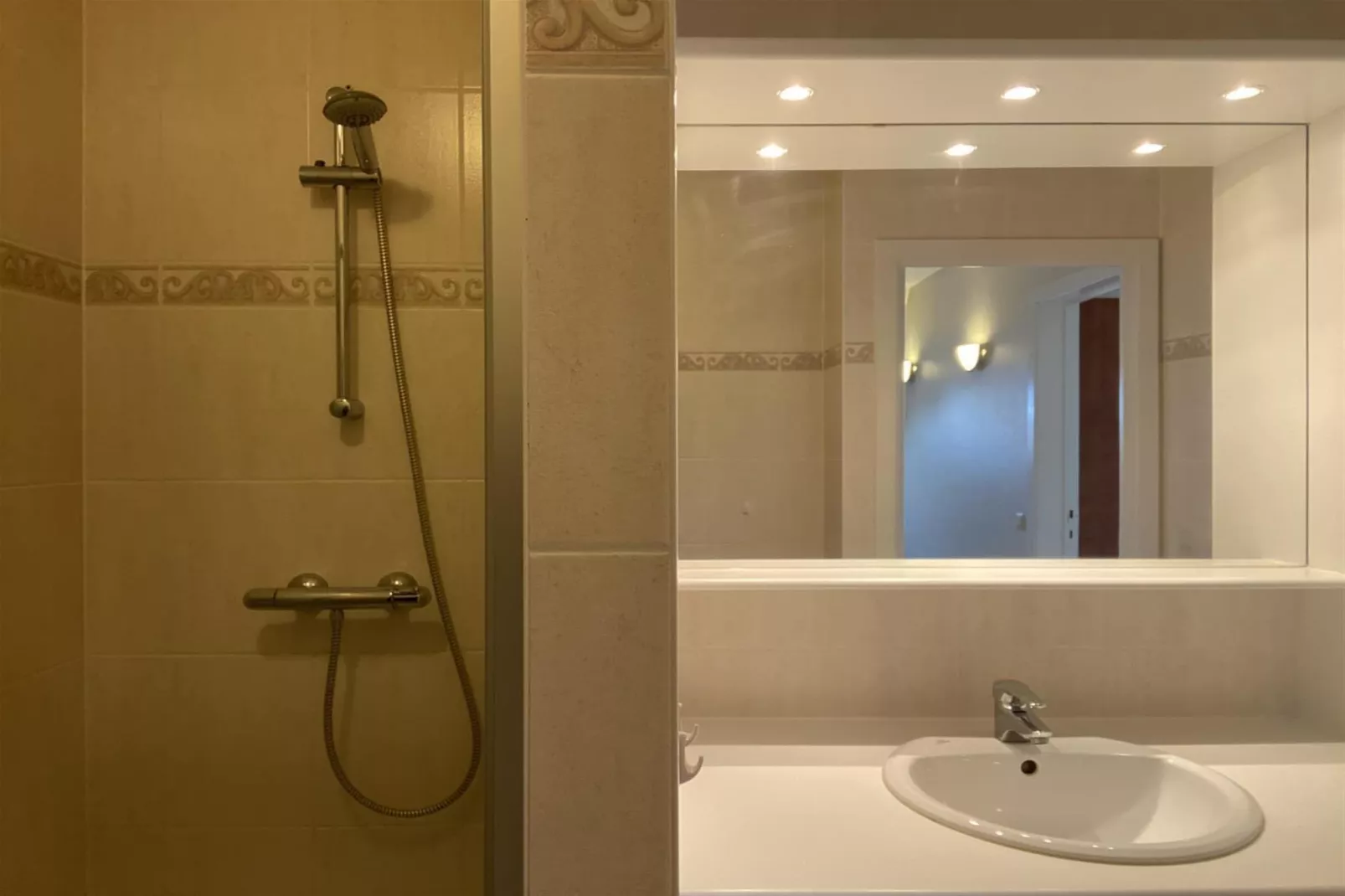 ZEEZICHT FASE 2 0604-Bathroom