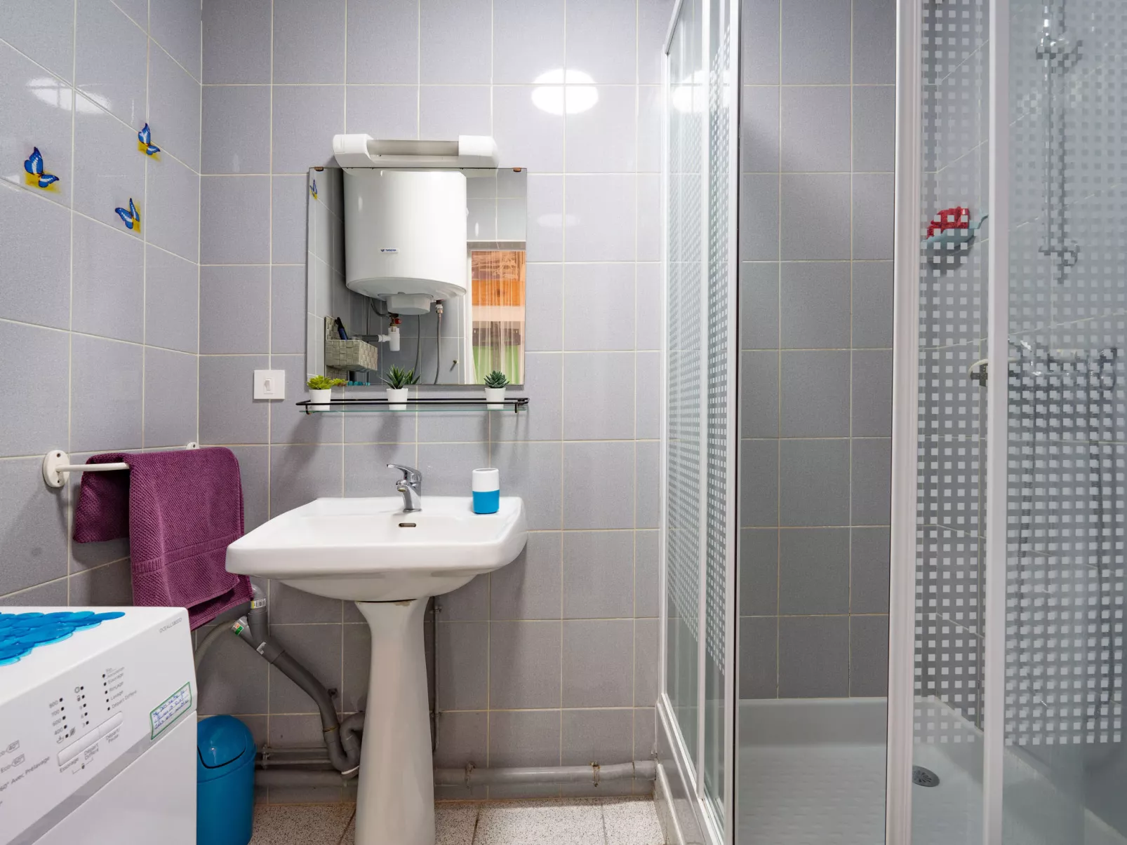 Les Océanides-Dedans