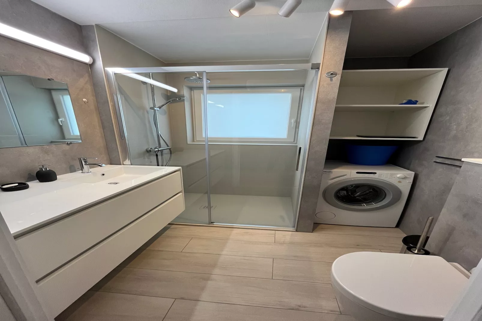 ZEEMEERMIN 101-Bathroom