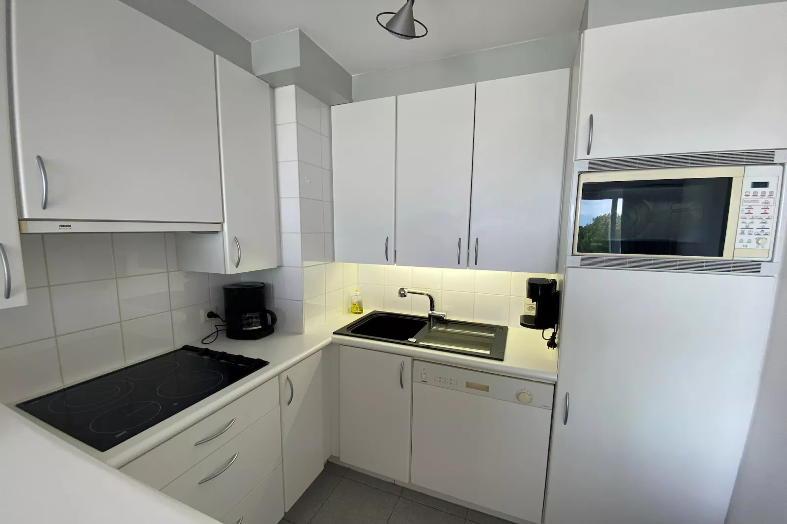 PANORAMA C2 D505-Kitchen