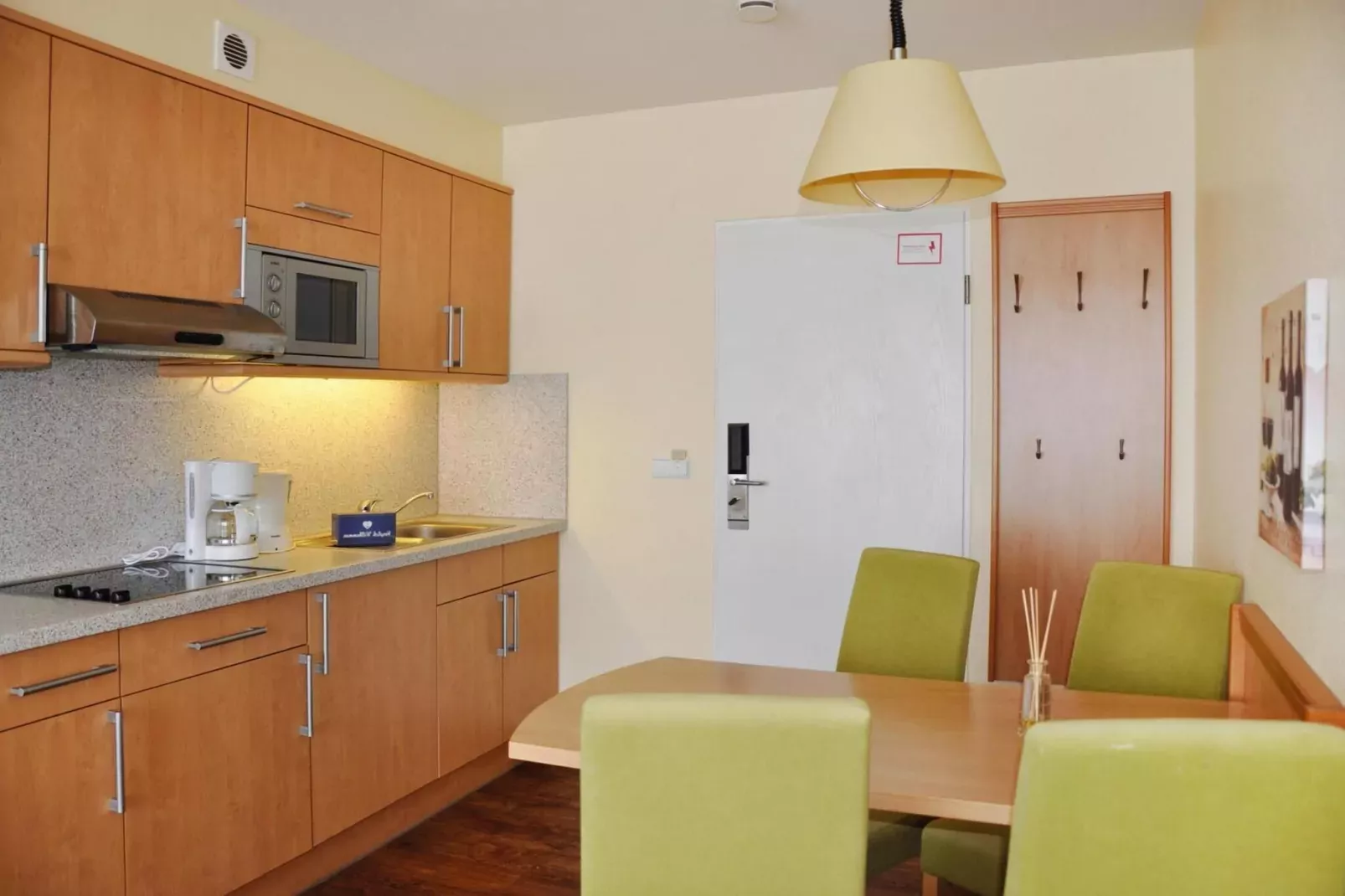 2-Zimmer-Appartement "Am Park"-Dining room
