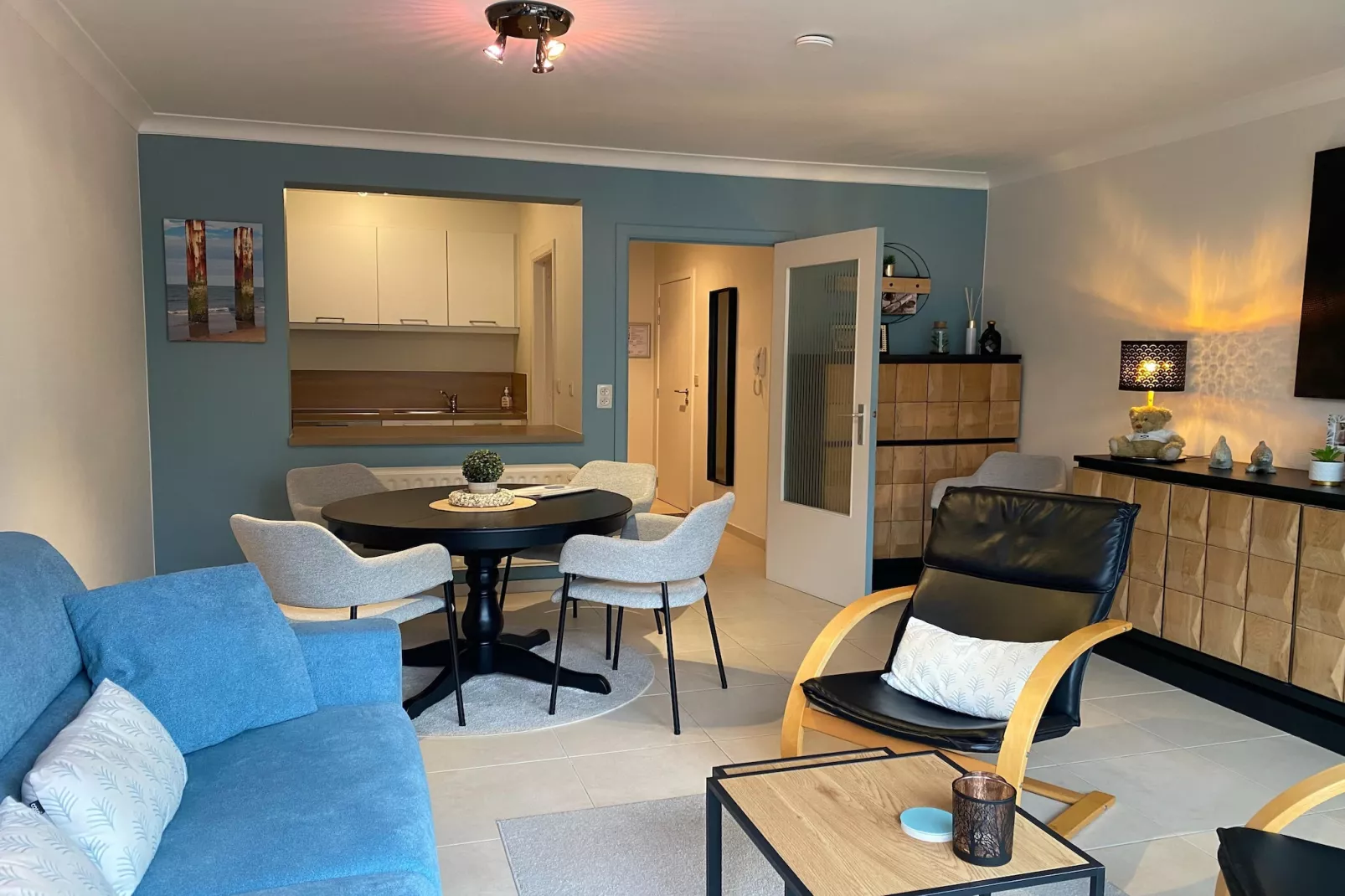 AIGUES MARINES 301-Living room