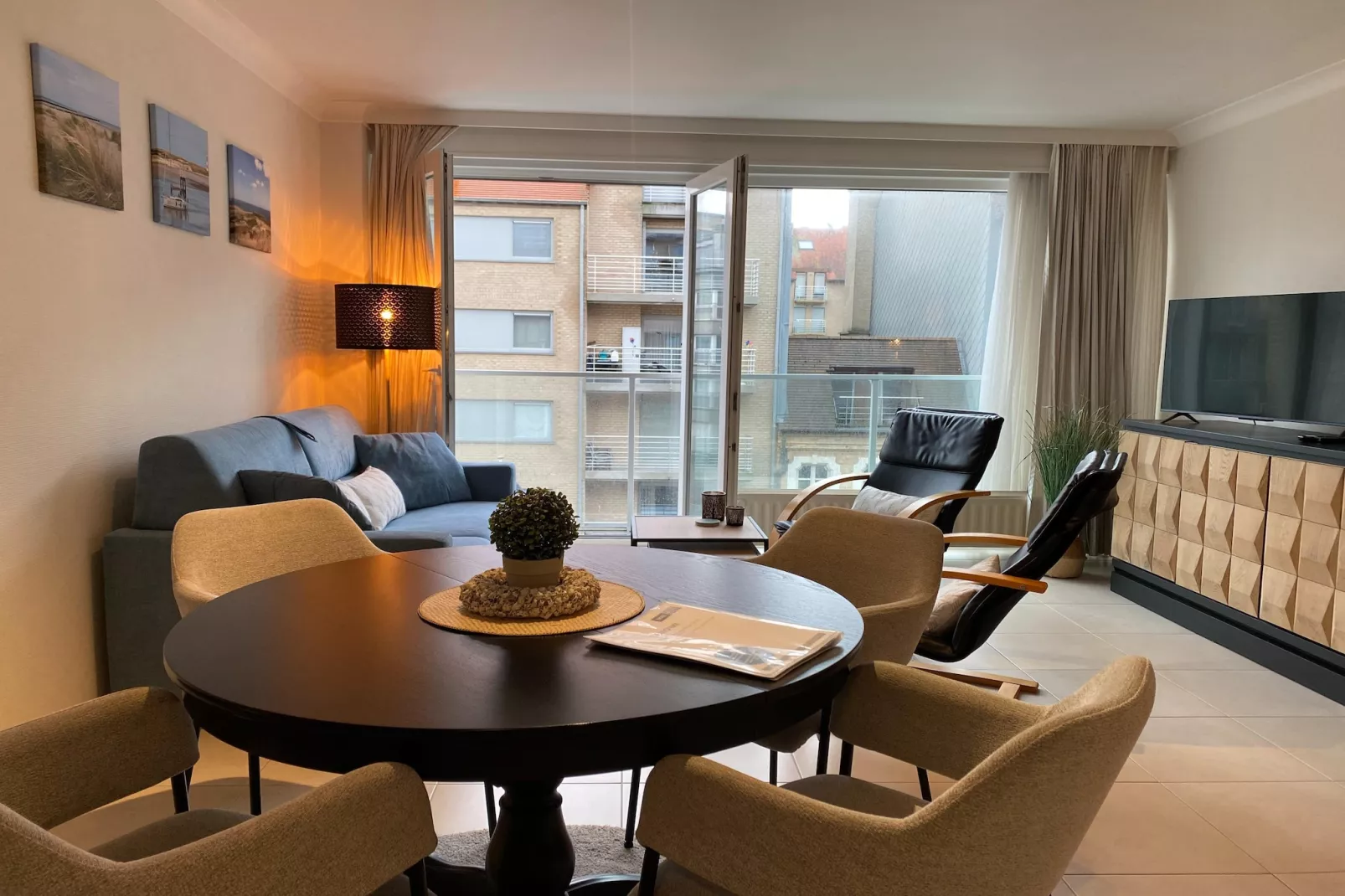 AIGUES MARINES 301-Living room
