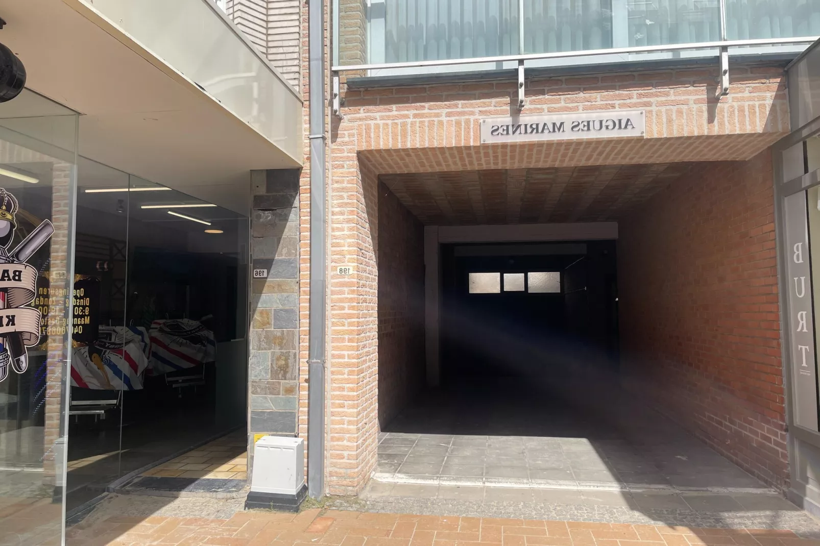 AIGUES MARINES 301-Facilities