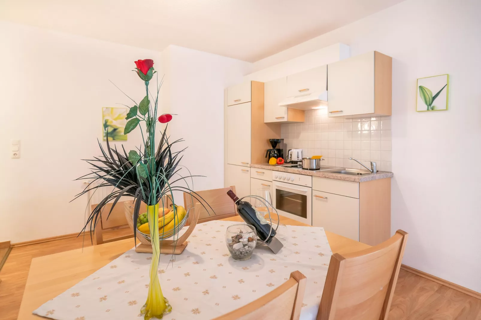 Apartment 18-Dining room