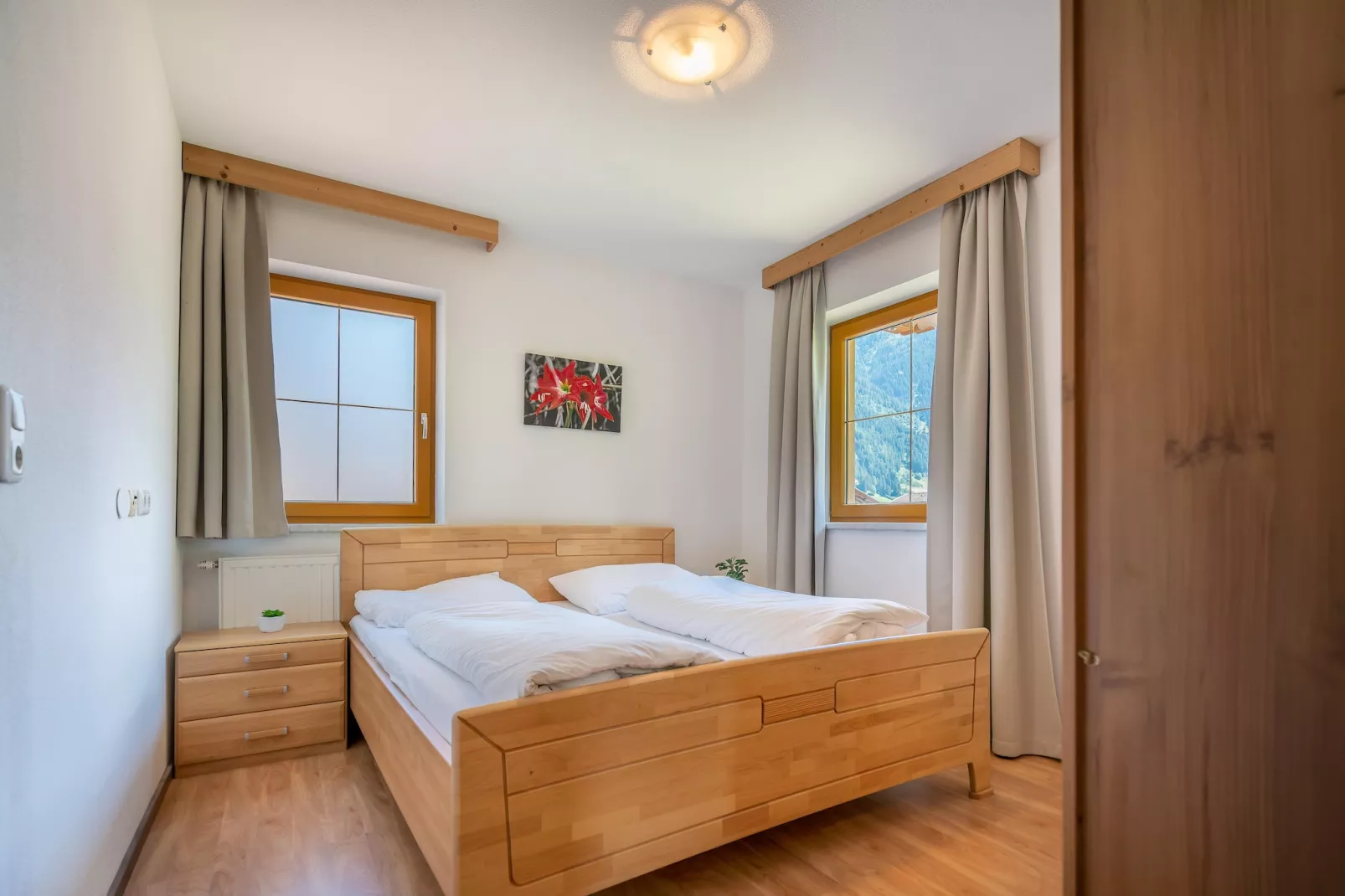Apartment 20-Bedroom