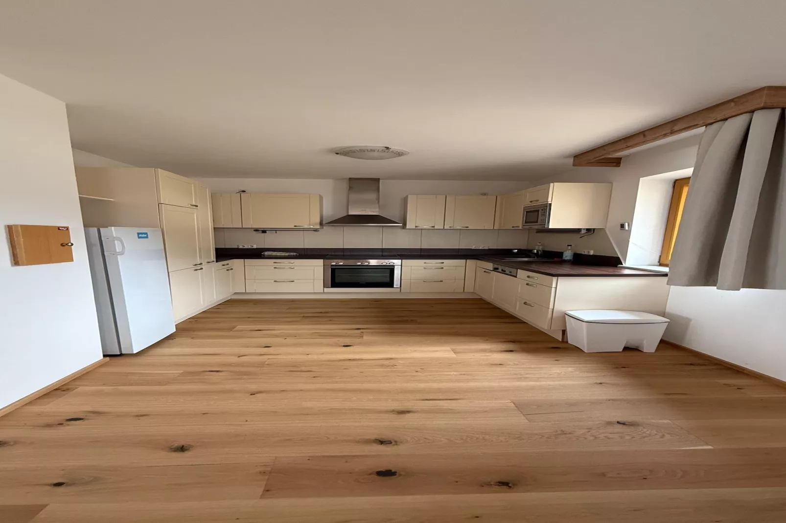 Apartment 21-Kitchen