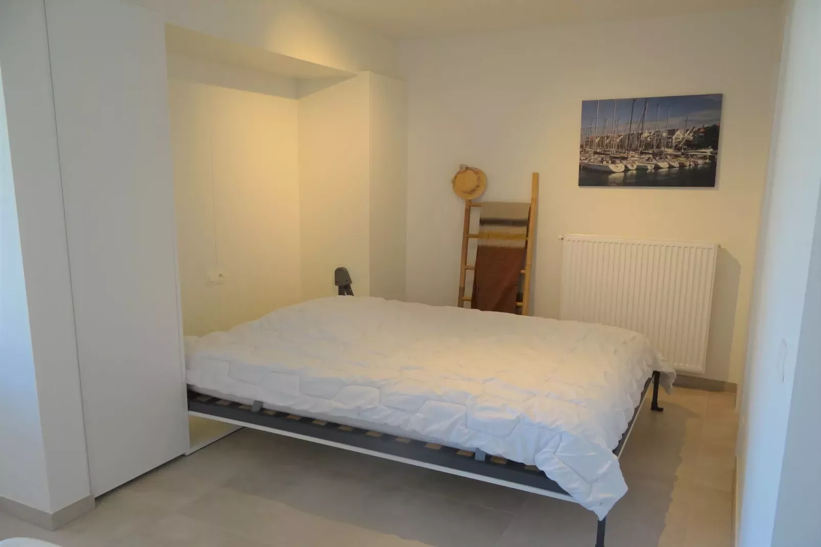 KARTHUIZER E1 0203PK-Bedroom