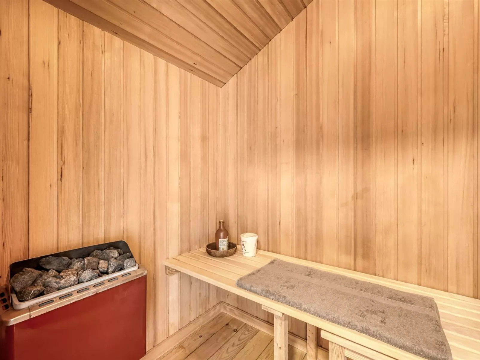 "Edvardine" - 400m from the sea-Inside