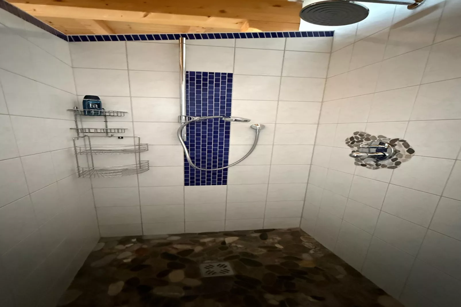 Apartment 21-Bathroom