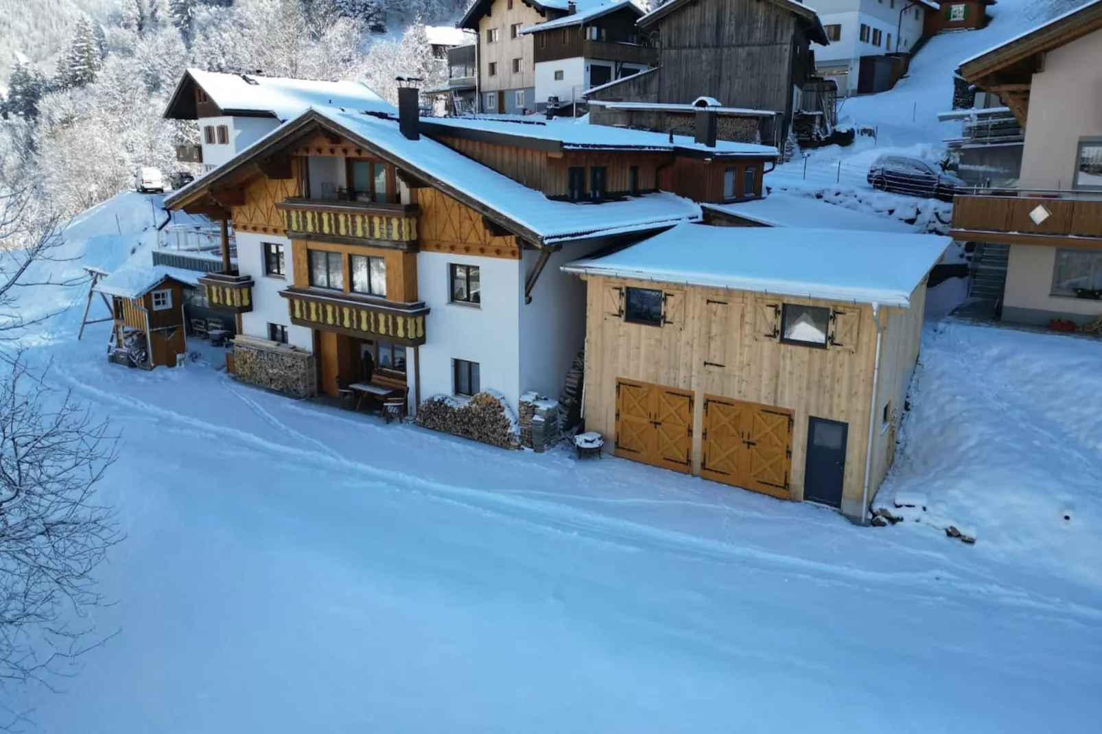 Jacquelin-Exterior winter