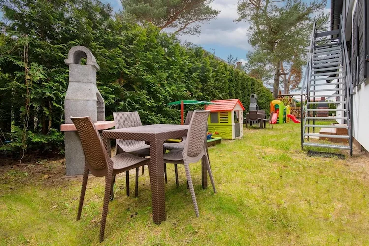 Apartament Nr 3 Jarosławiec-Gardens summer