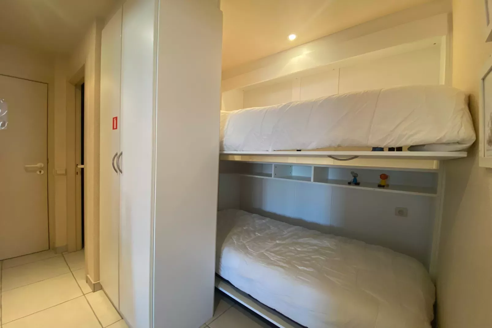 NIEUWPOORT PROMENADE E 0405PK-Schlafzimmer