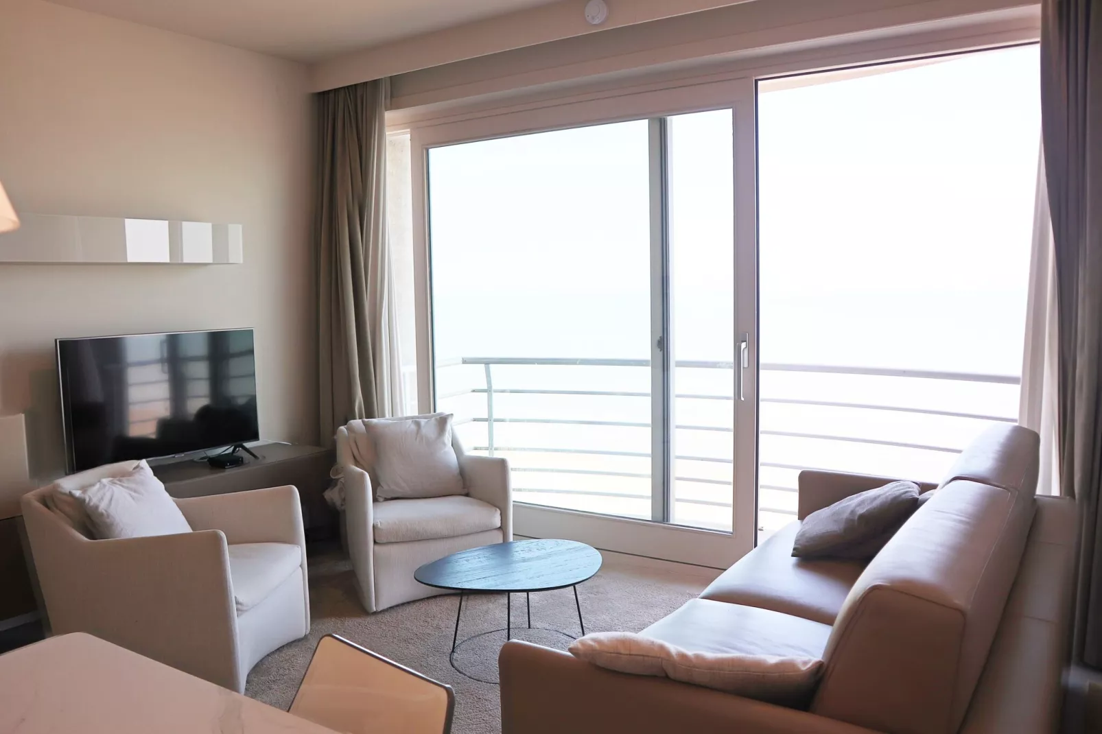 SEASIGHT A / 1103-Living room