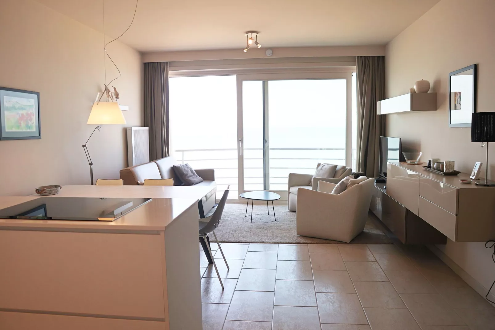 SEASIGHT A / 1103-Living room