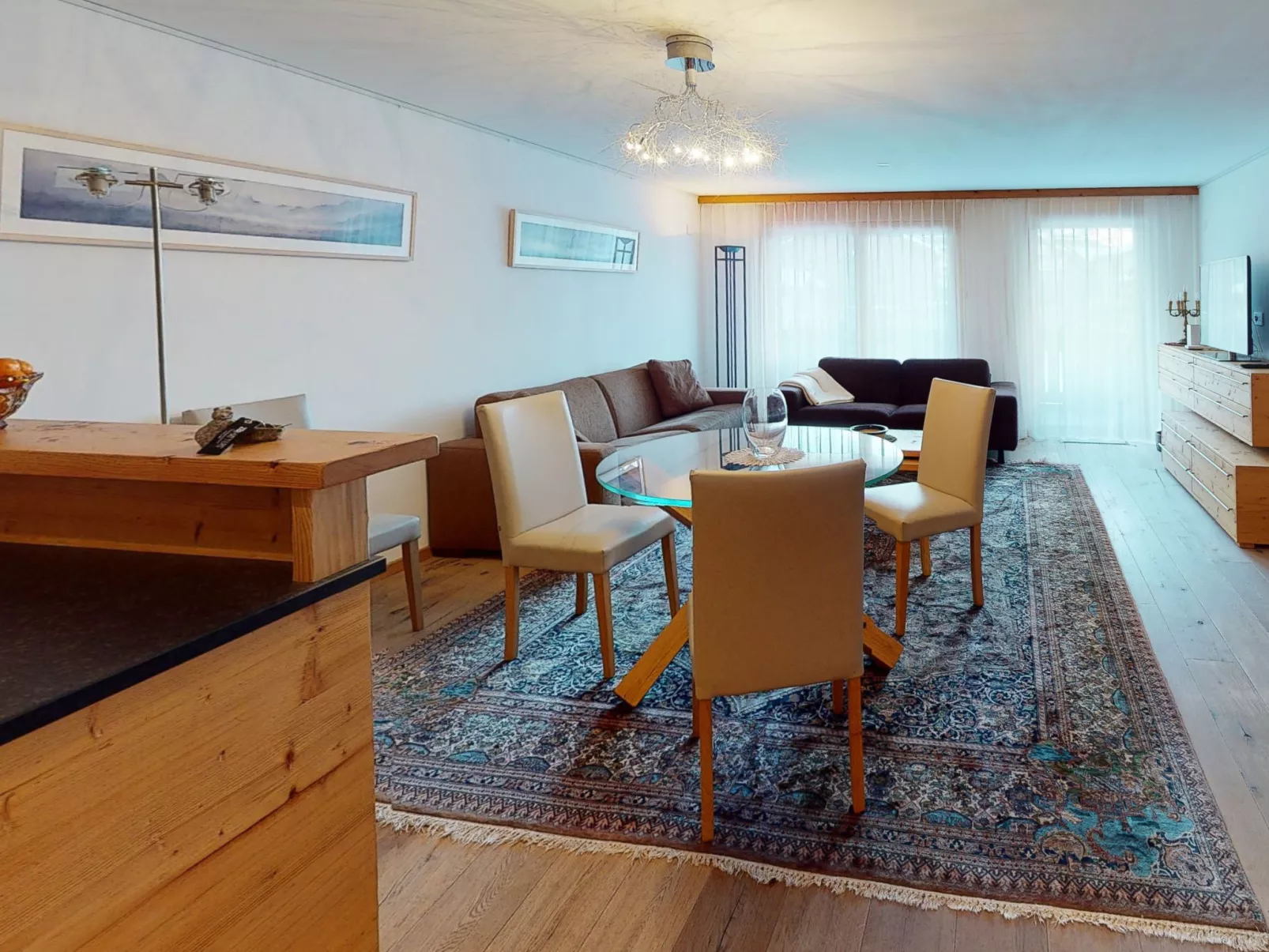 Haus Whymper Edward Suite-Inside