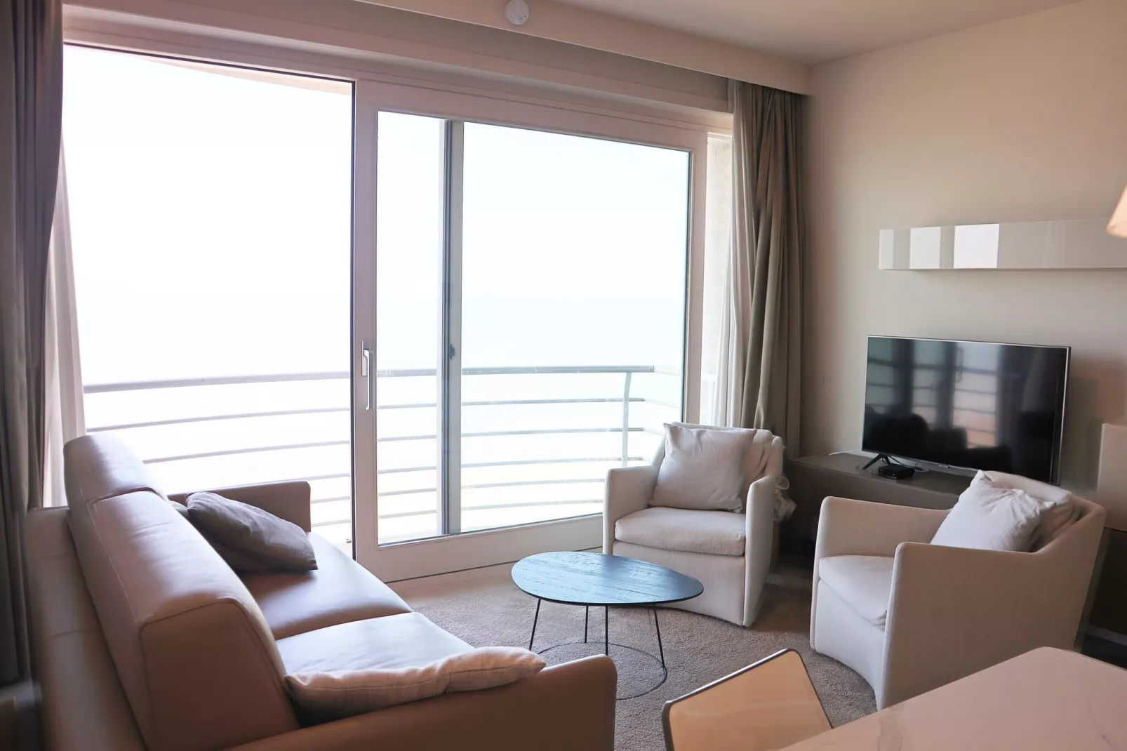 SEASIGHT A / 1103-Living room