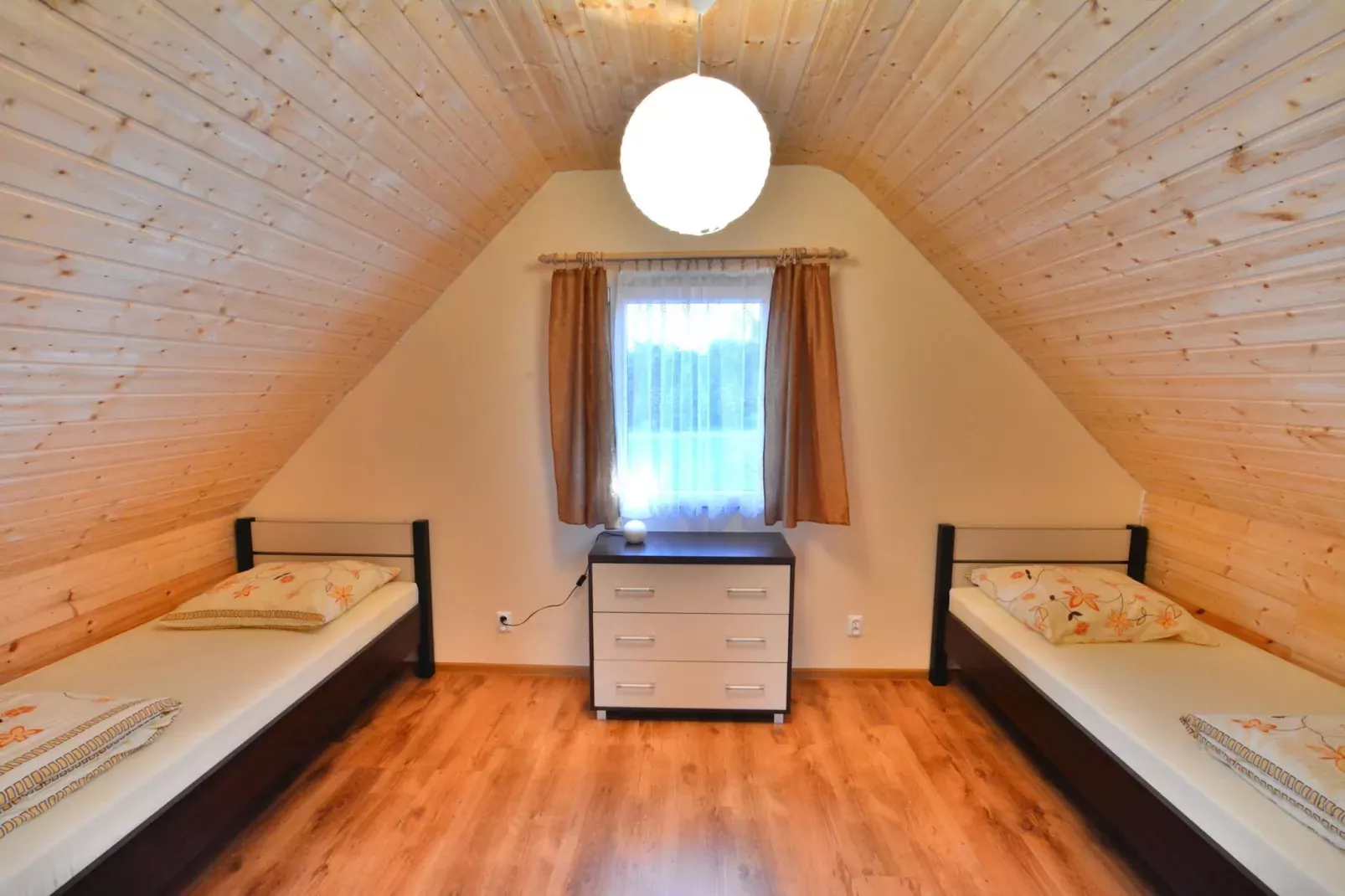 Domki Letniskowe dla 3 osób Ustronie Morskie-Bedroom