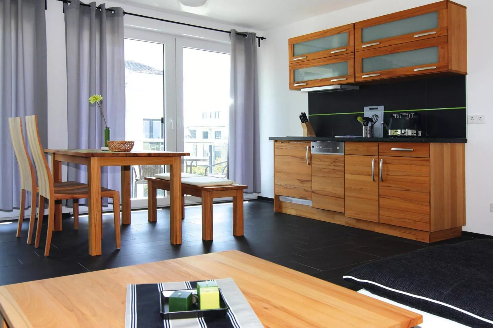 App 16 seitl Meerblick 1 OG-Dining room
