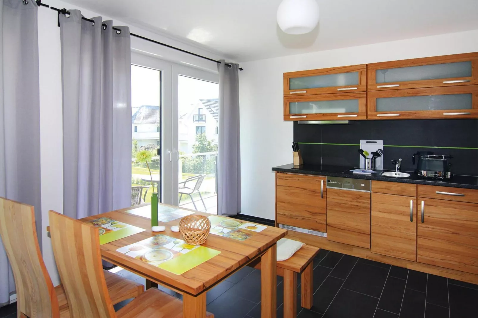 App 16 seitl Meerblick 1 OG-Dining room