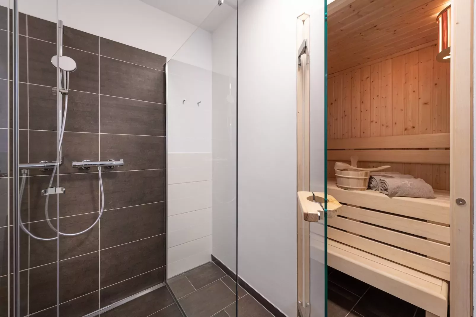 Apartment Alpine Classic-Bathroom