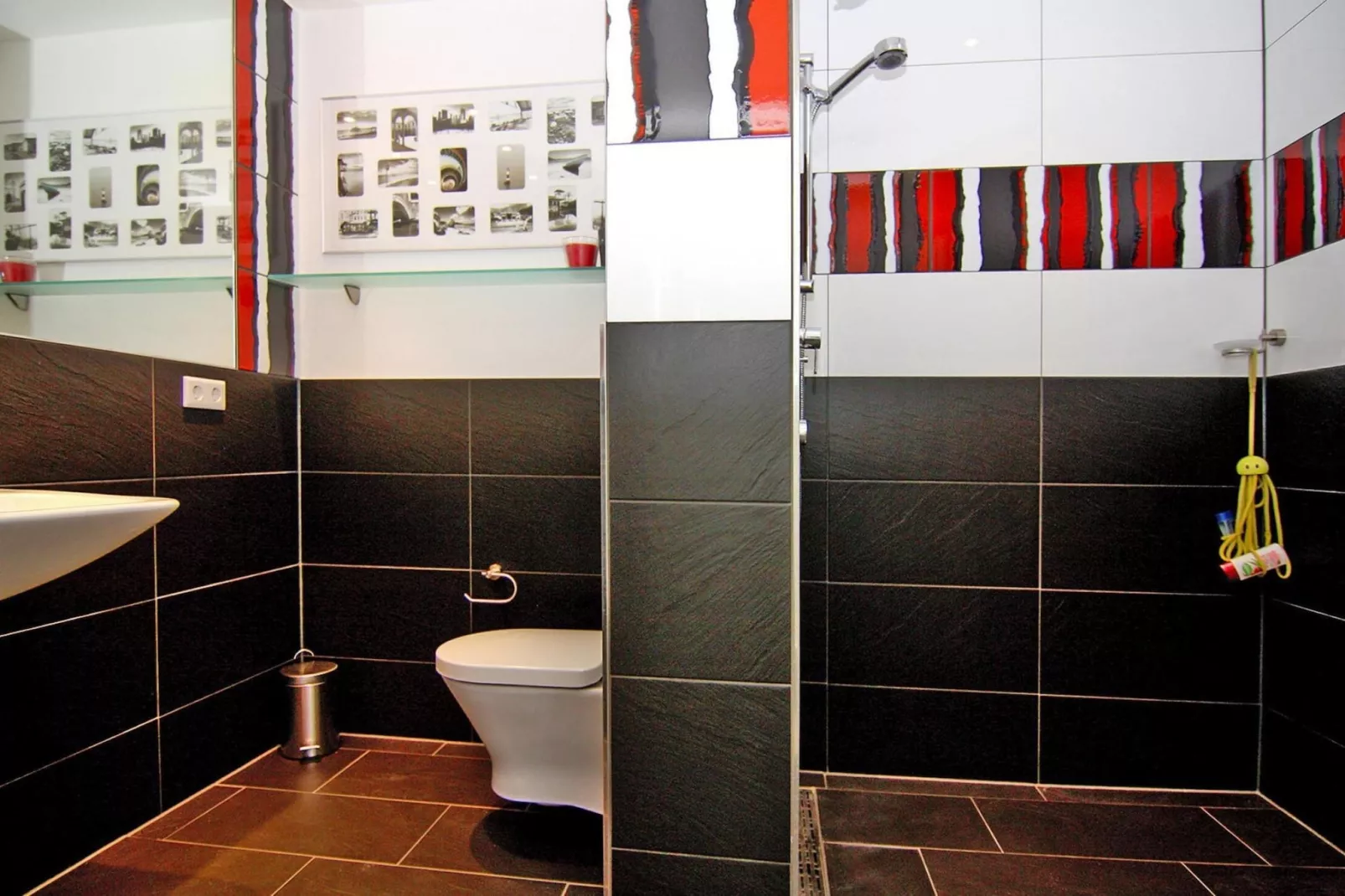 Studio 22 mit Meerblick im DG-Badezimmer