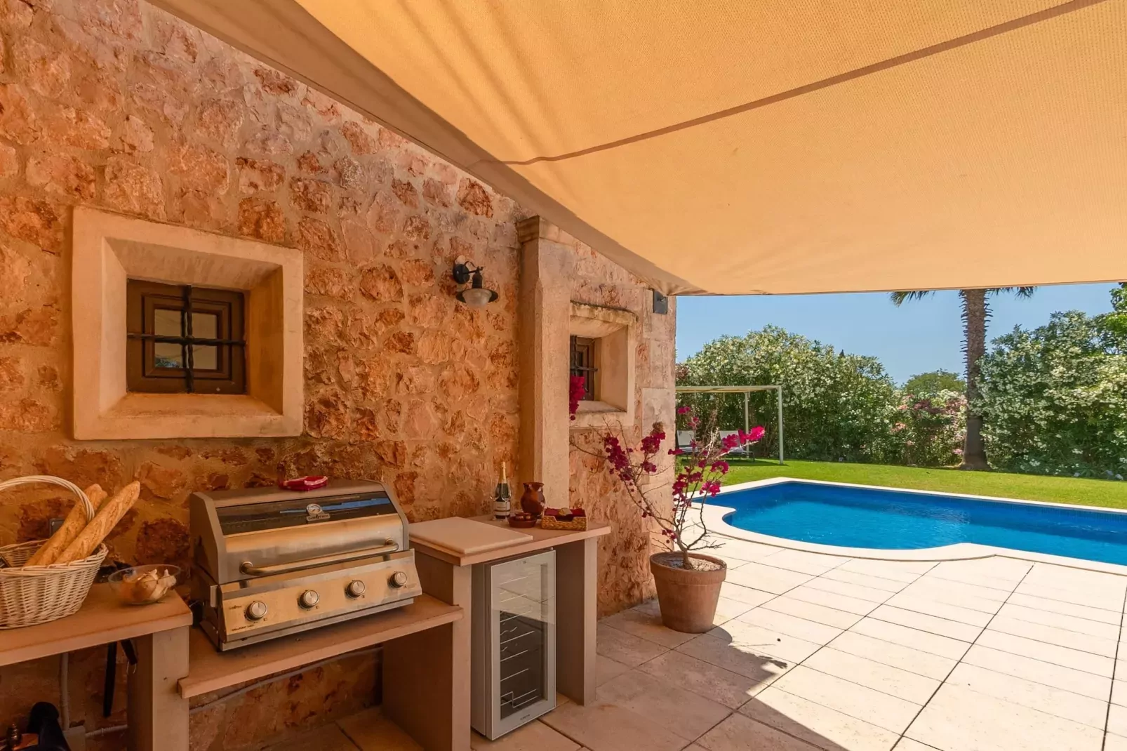 Finca Kiana-Terrace balcony