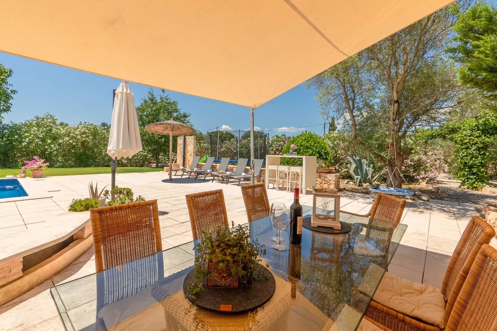 Finca Kiana-Terrace balcony