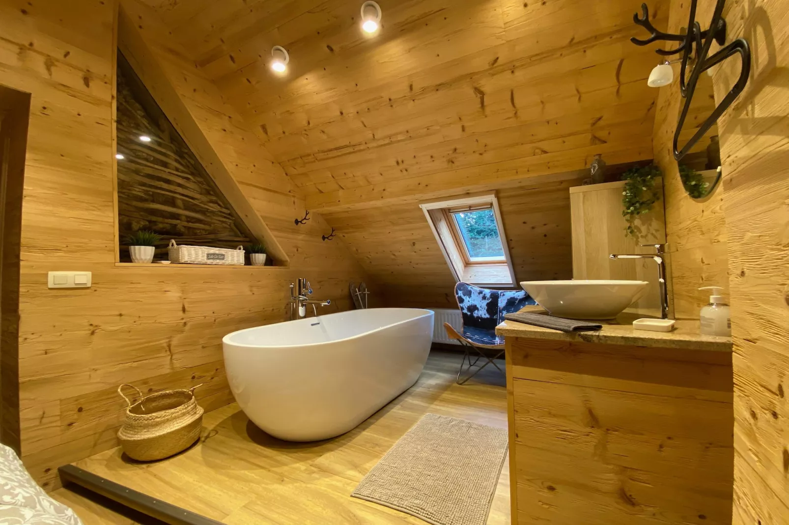 Souvenirs d'Ouren-Bathroom