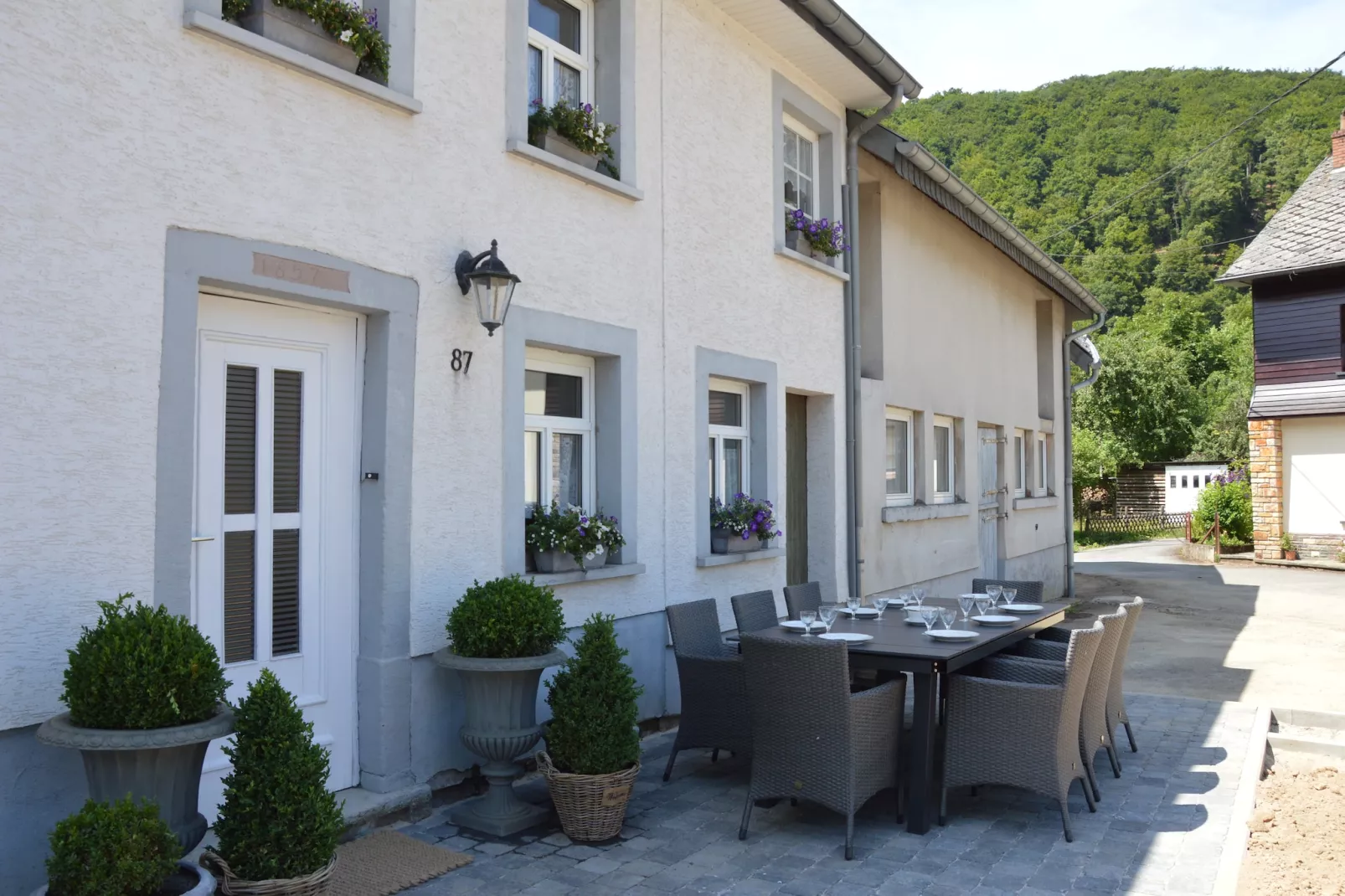Souvenirs d'Ouren-Terrace balcony