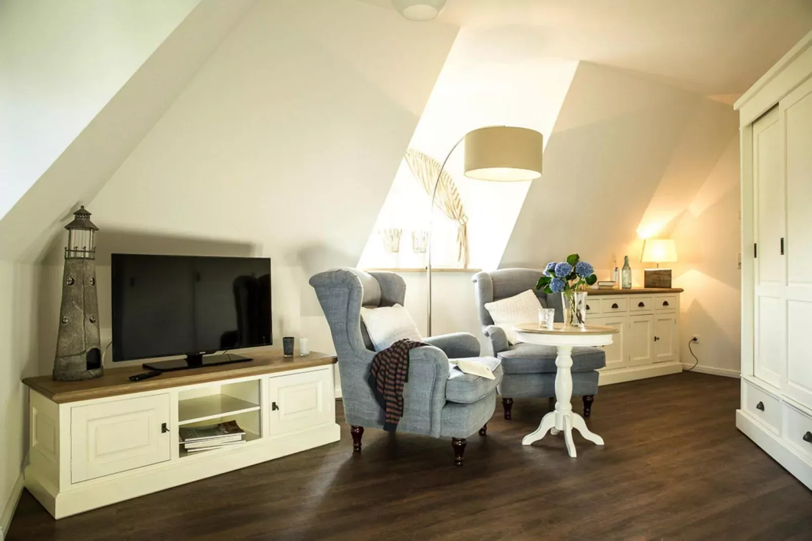 Haubenlerche 62-Living room
