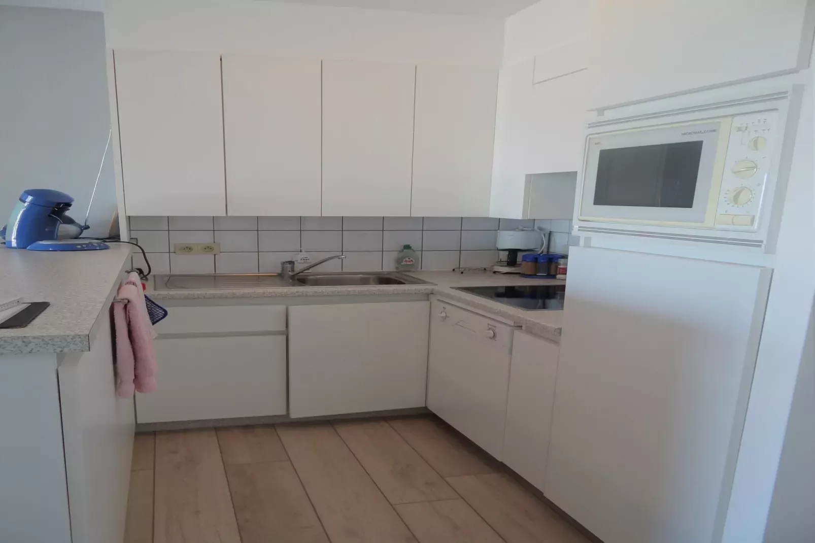 CASINO AB B0202-Kitchen
