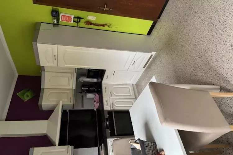 Très belle habitation à Lierneux pour 8 adultes-Salon