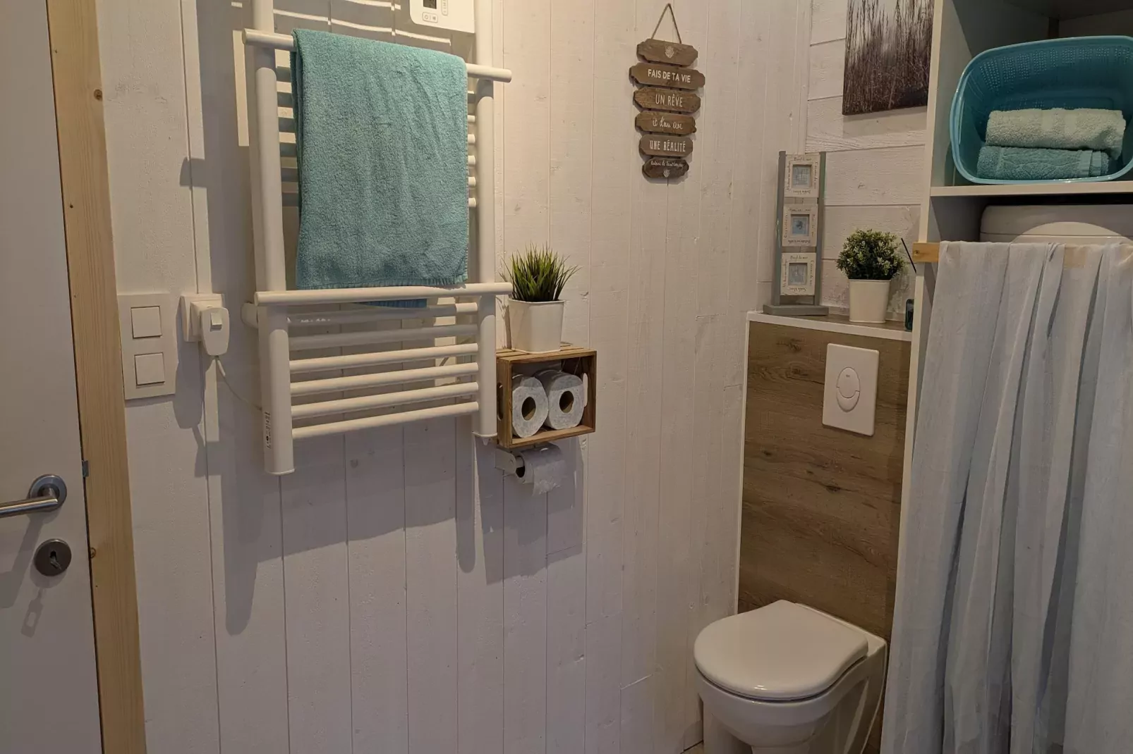 Chatillon 67-Bathroom