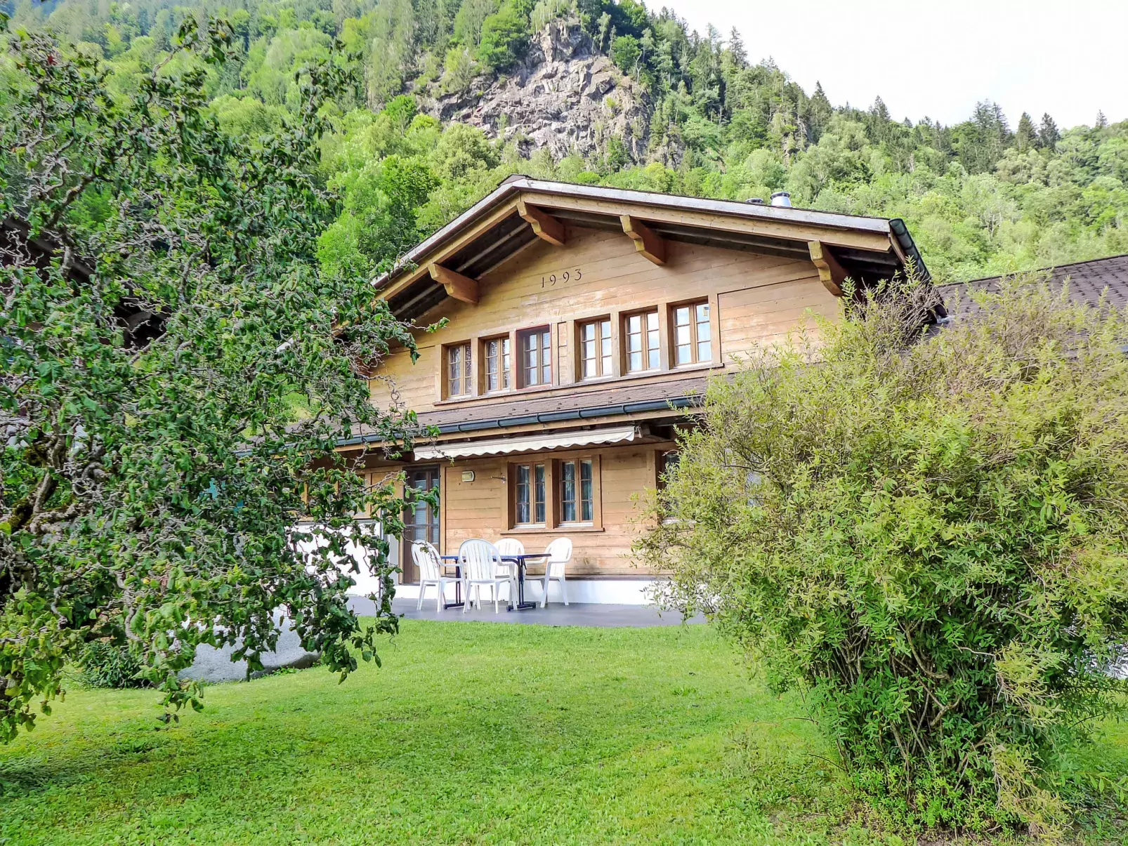 Eisiboden-Outside