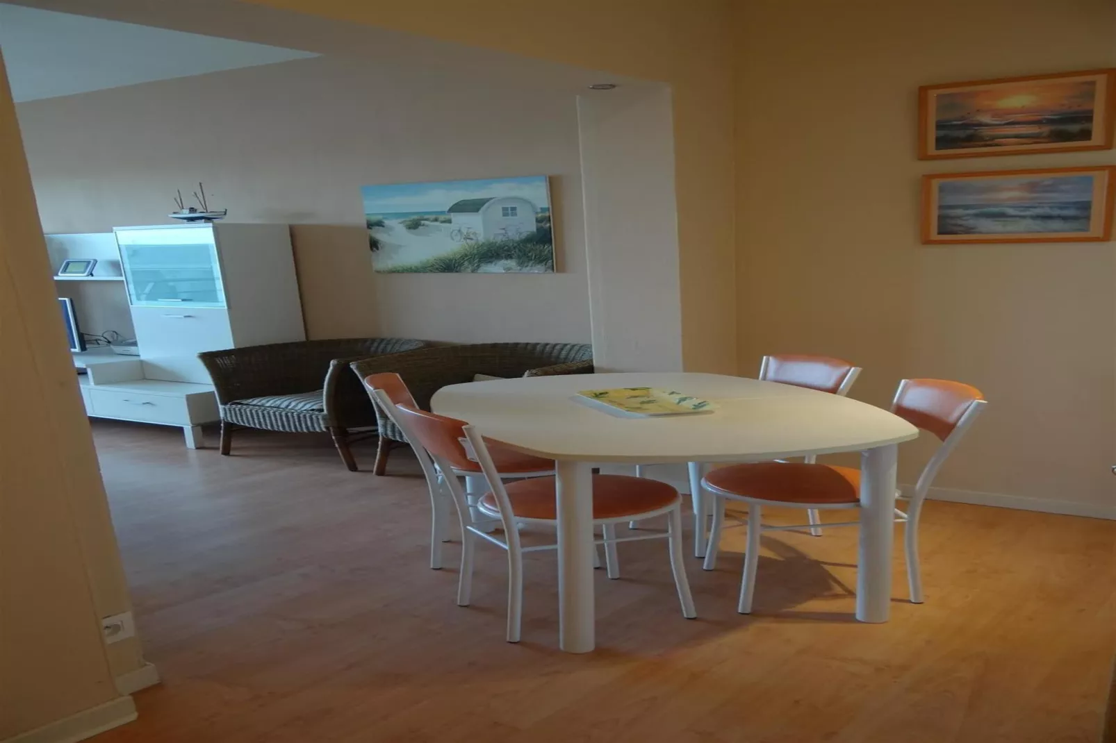 ECLAIRCIE 1 / 0001-Dining room