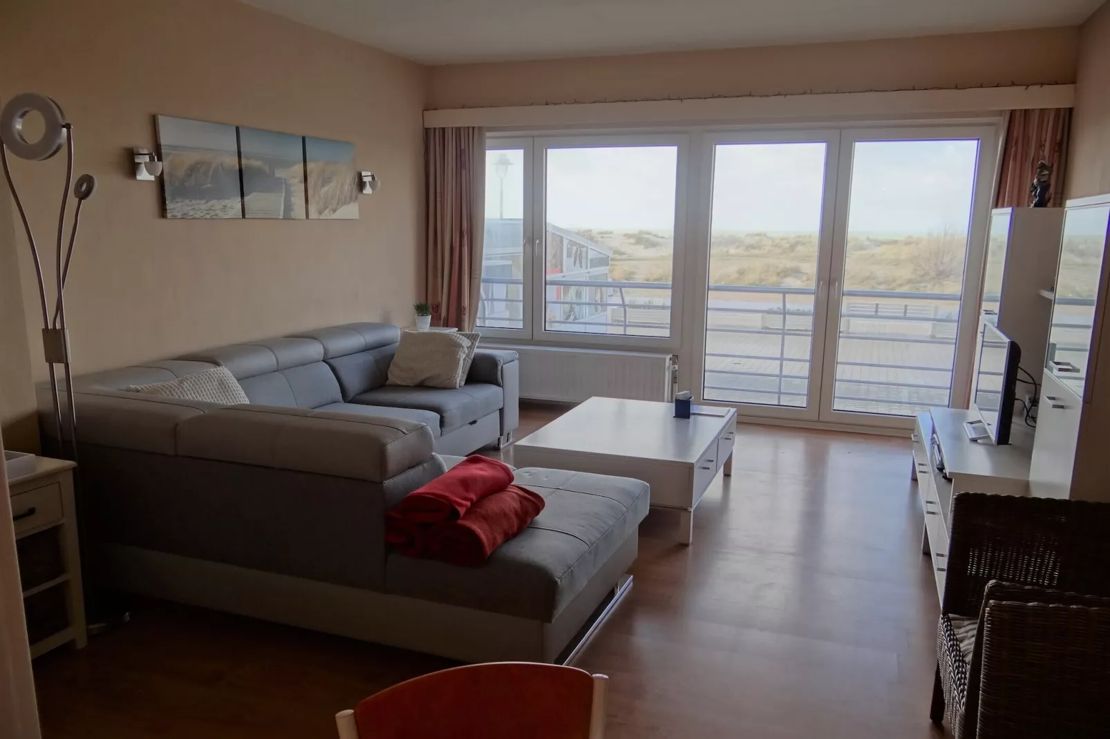 ECLAIRCIE 1 / 0001-Living room