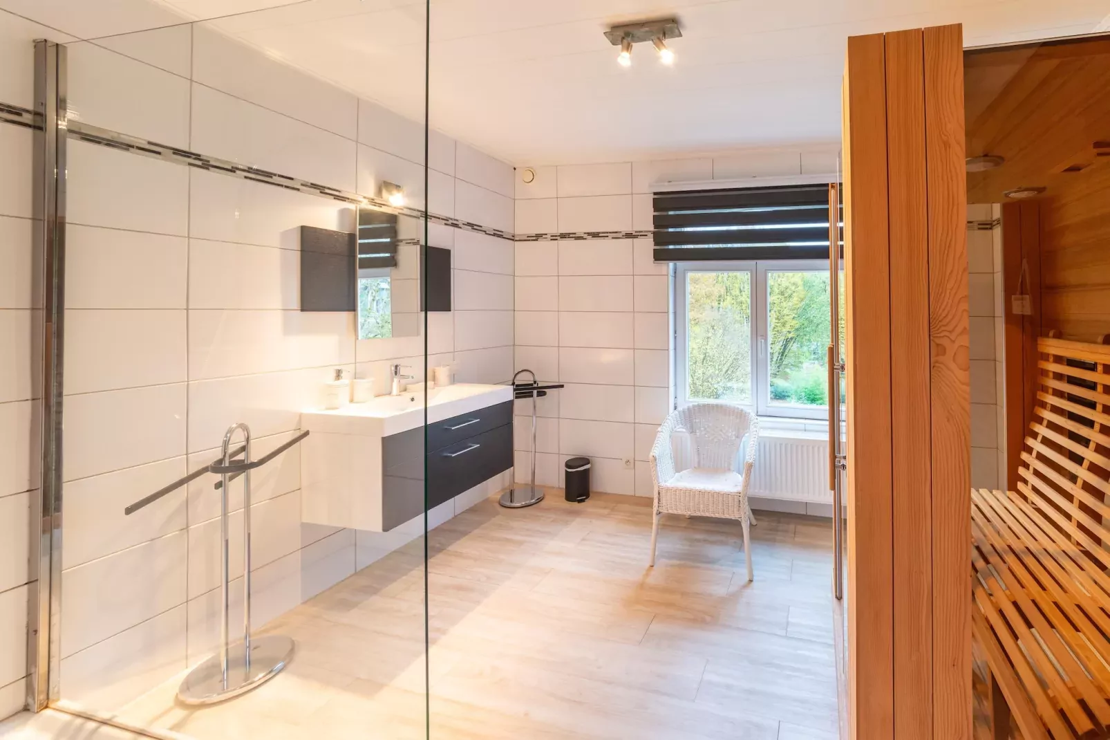 Villa Louise-Bathroom
