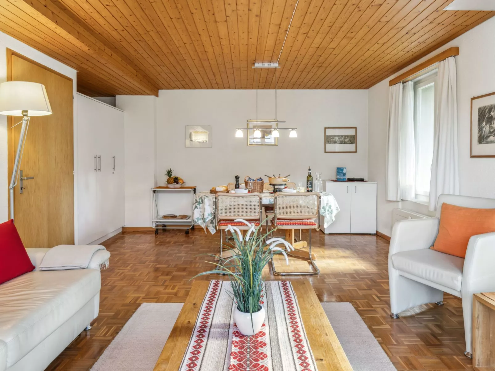 Schweizerhof Apt. S-Inside