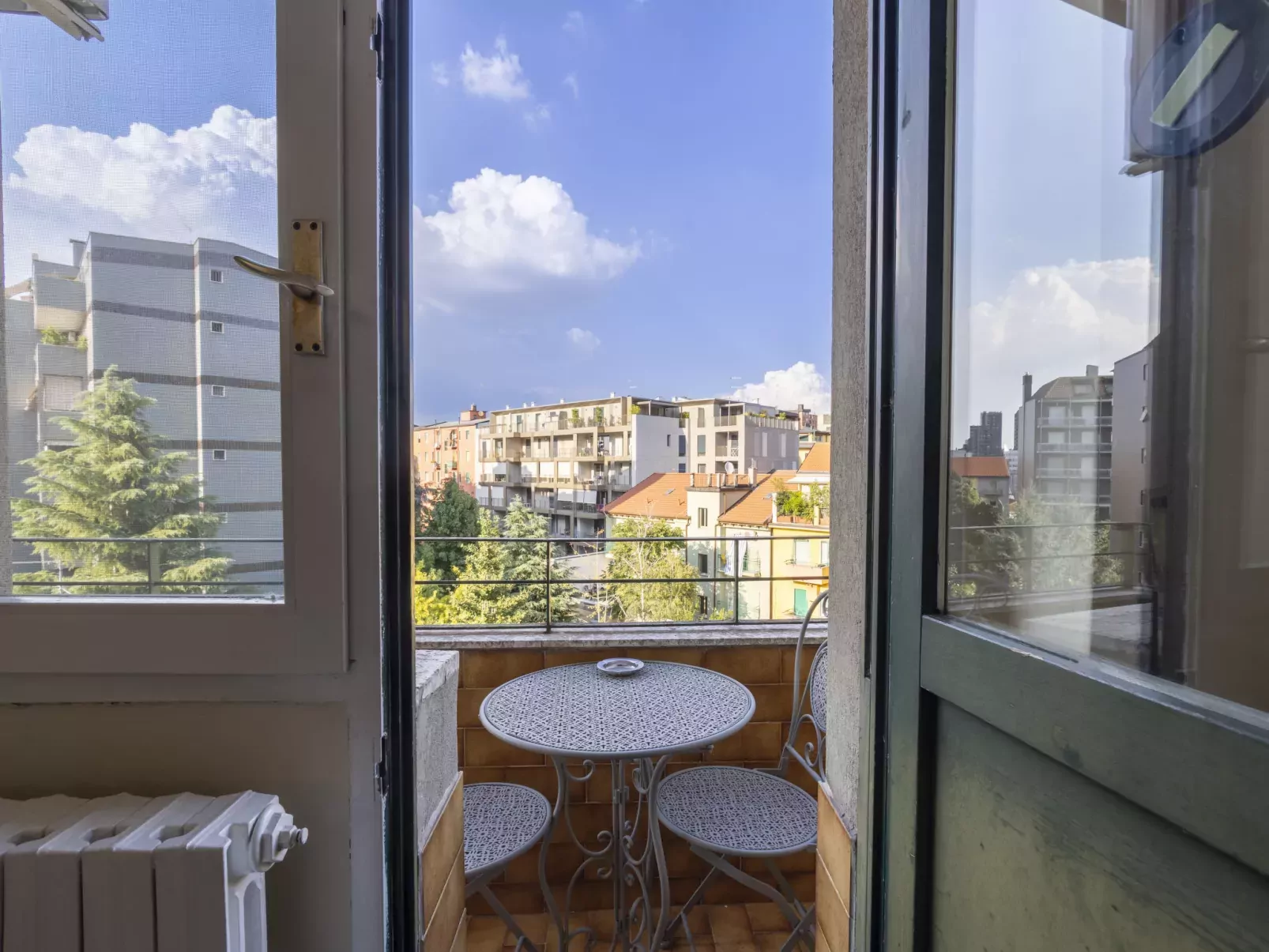 Bausan Studio Flat-Draußen