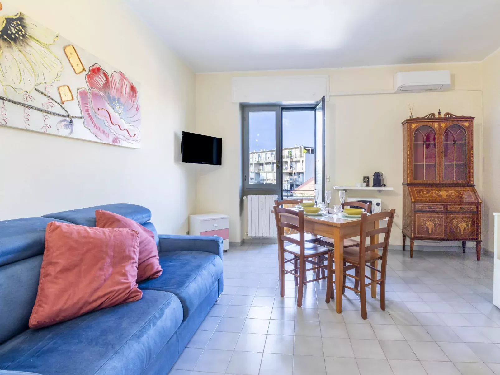 Bausan Studio Flat-Drinnen