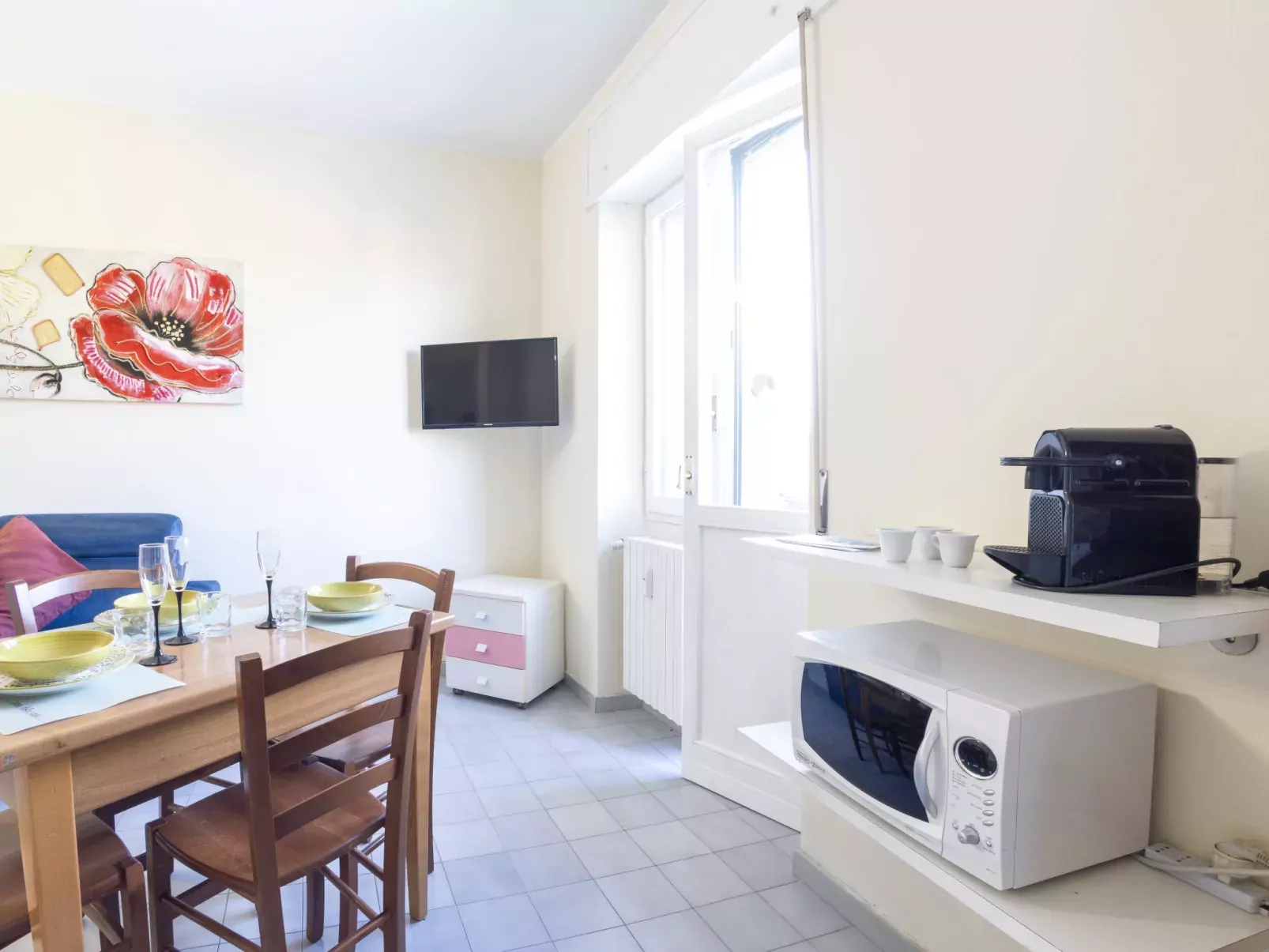 Bausan Studio Flat-Drinnen