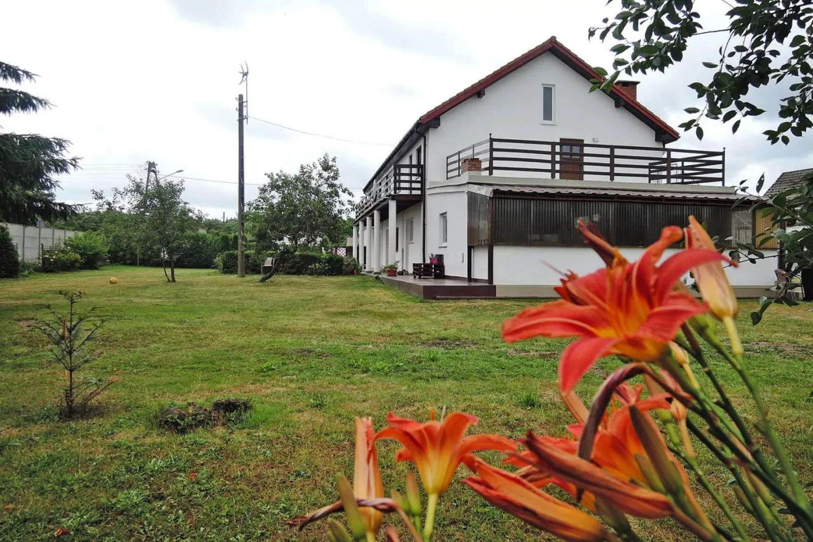 Holiday spacious modern flat in Dabrowa-Extérieur été