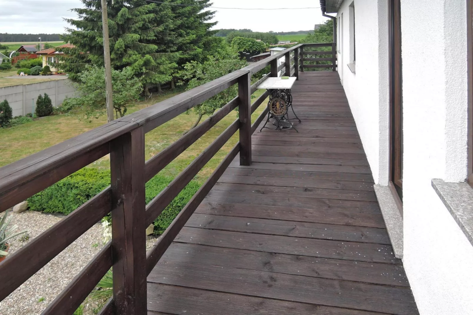 Holiday spacious modern flat in Dabrowa-Balcon-terrasse
