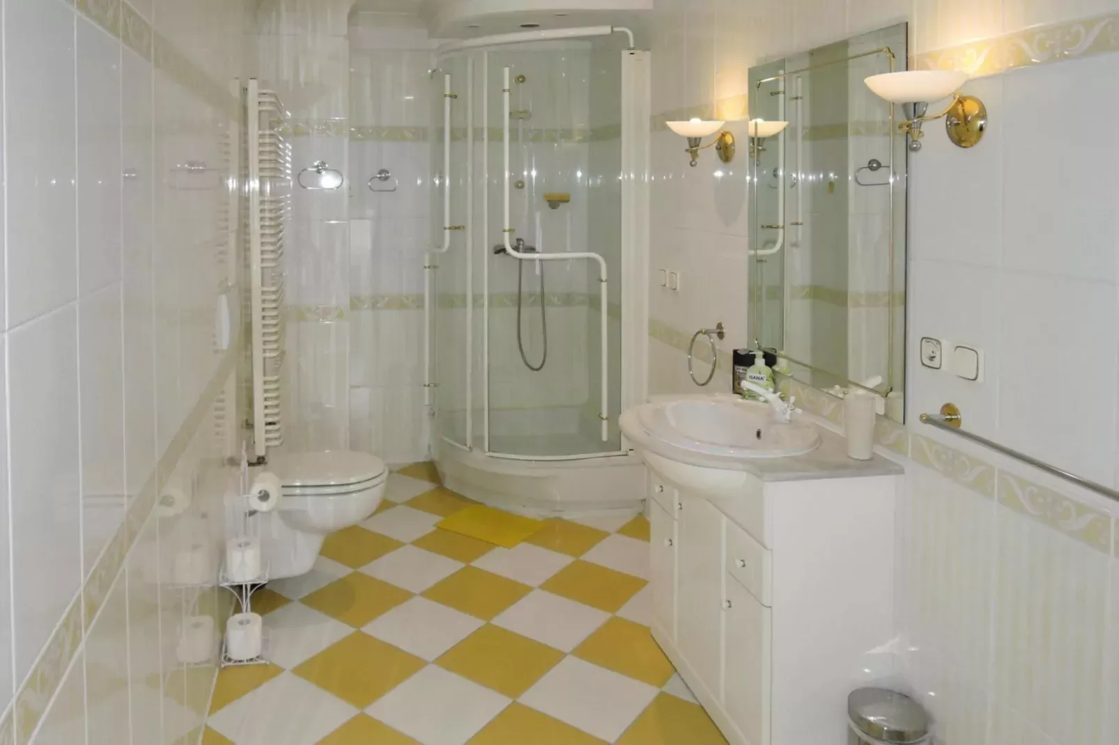 Apartment Miedzyzdroje-Bathroom