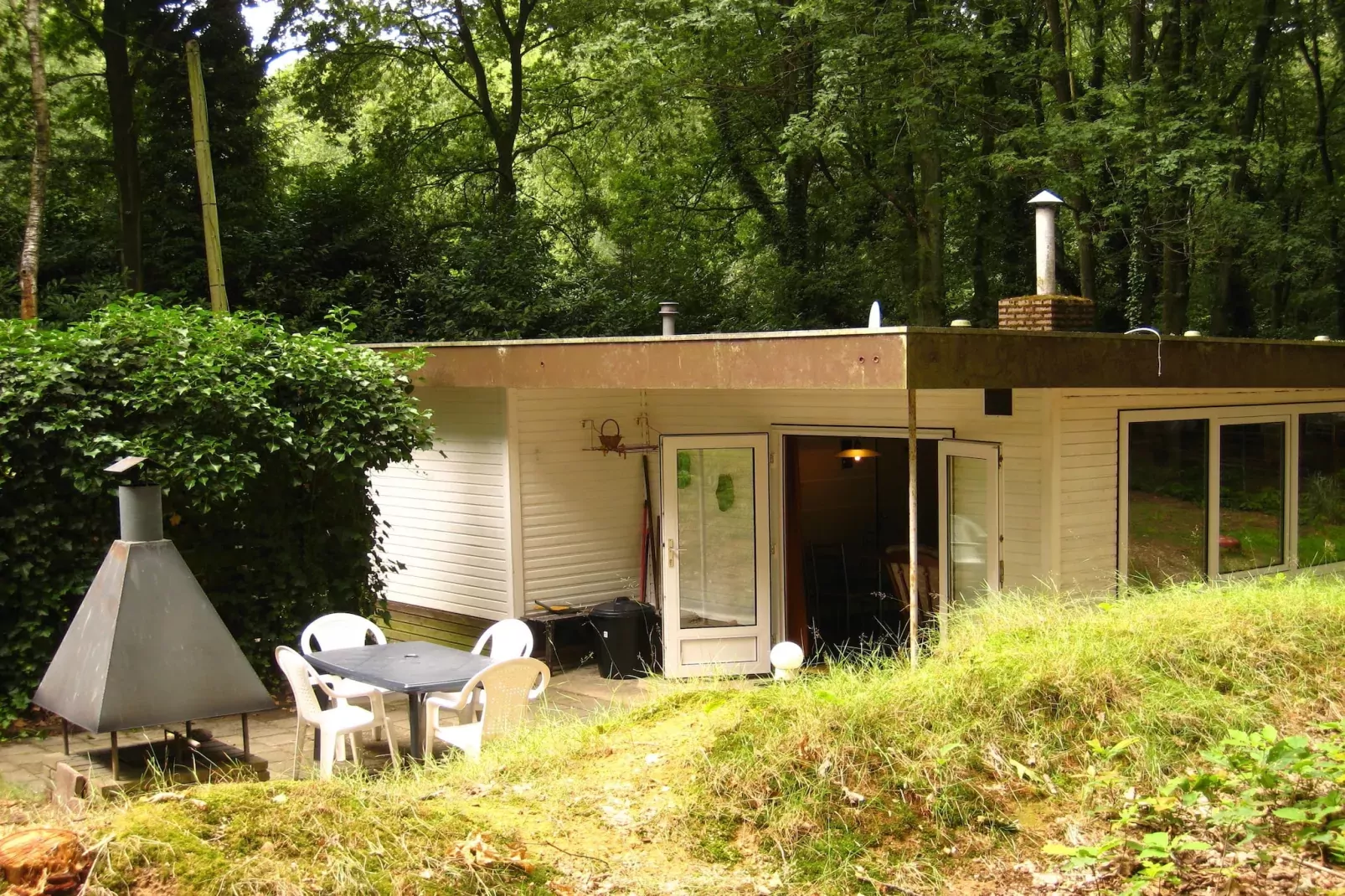 Het Hertenbos-View summer