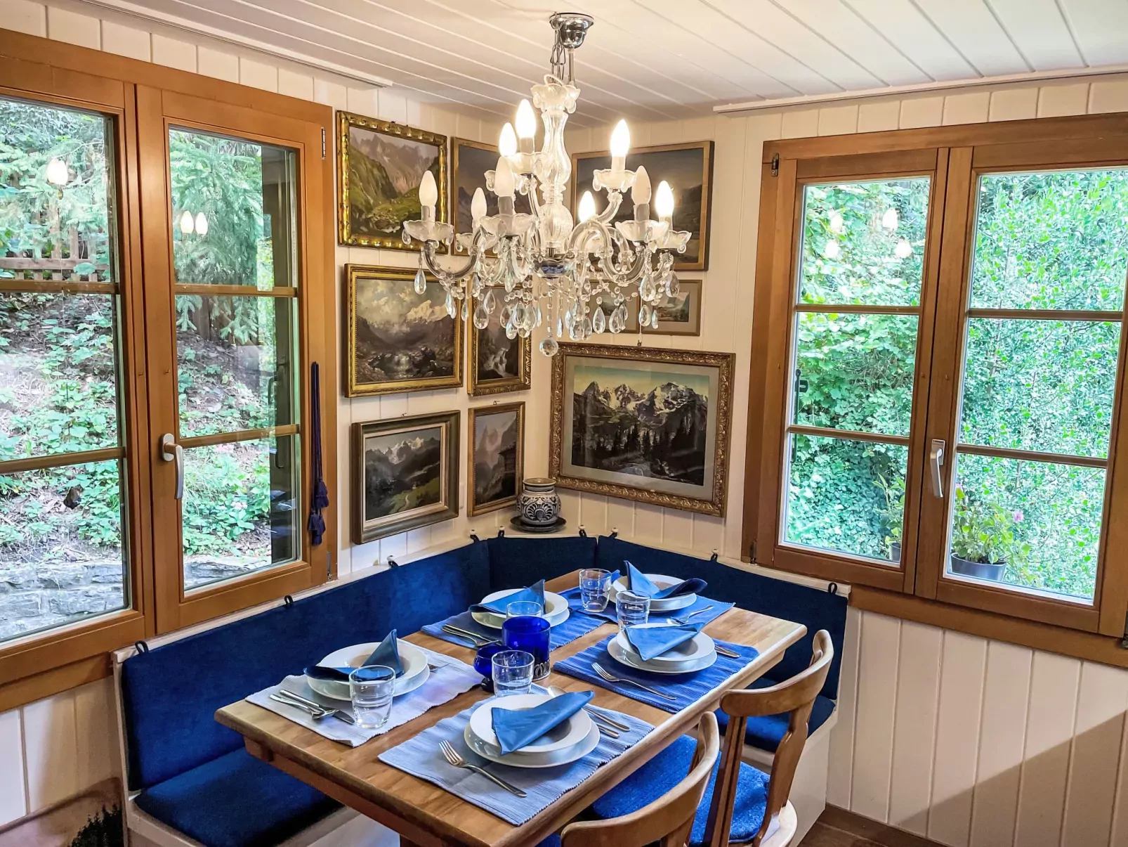 Chalet Tannengüetli-Drinnen