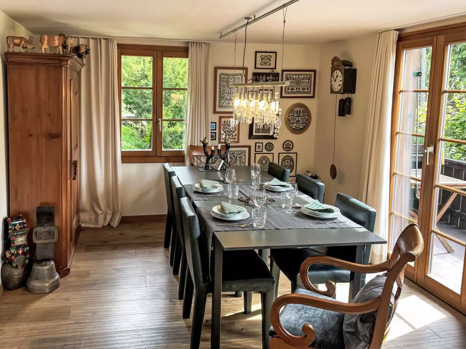 Chalet Tannengüetli-Drinnen