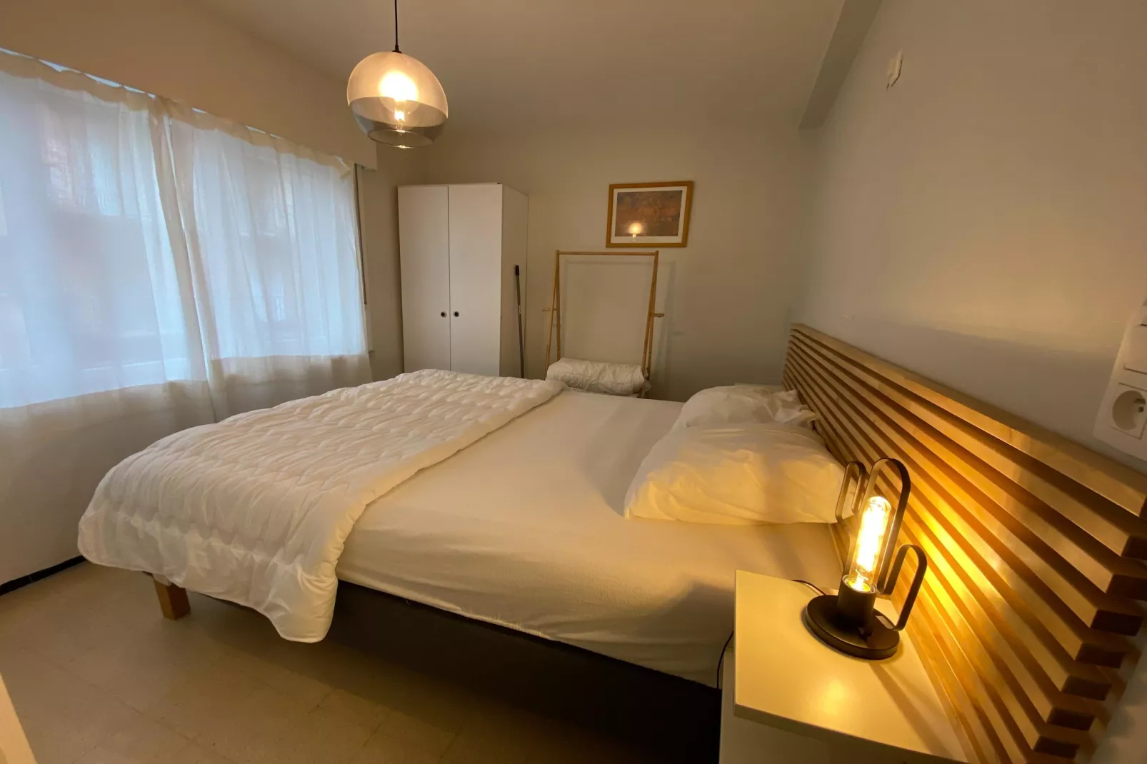 FLAMINGO 101-Bedroom