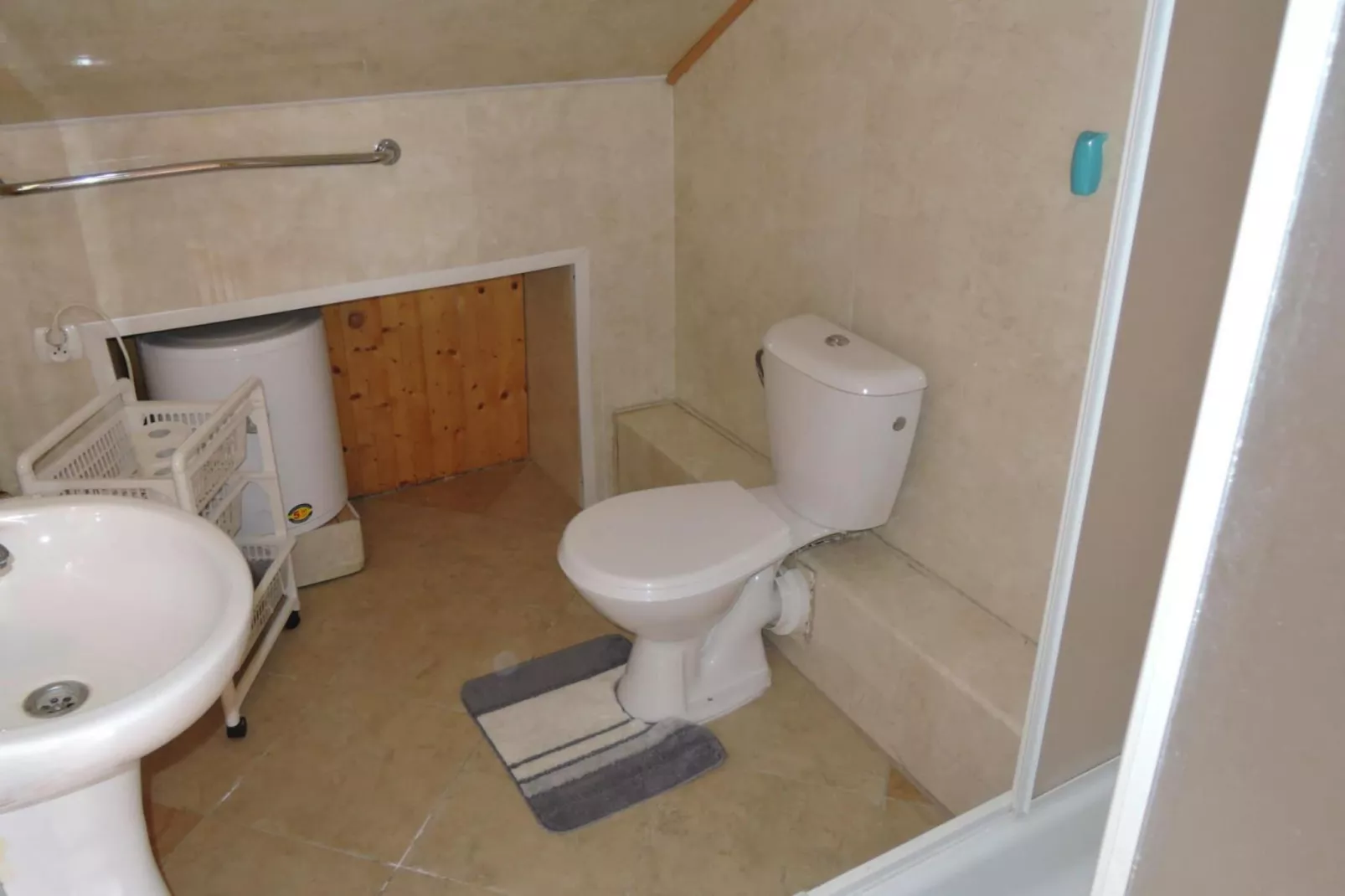 Semi-detached house in Wiselka-Salle de bain